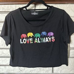 Bobbie Brooks T Shirt Women Med Black Short Sleeve Scoop Neck Elephant Graphic